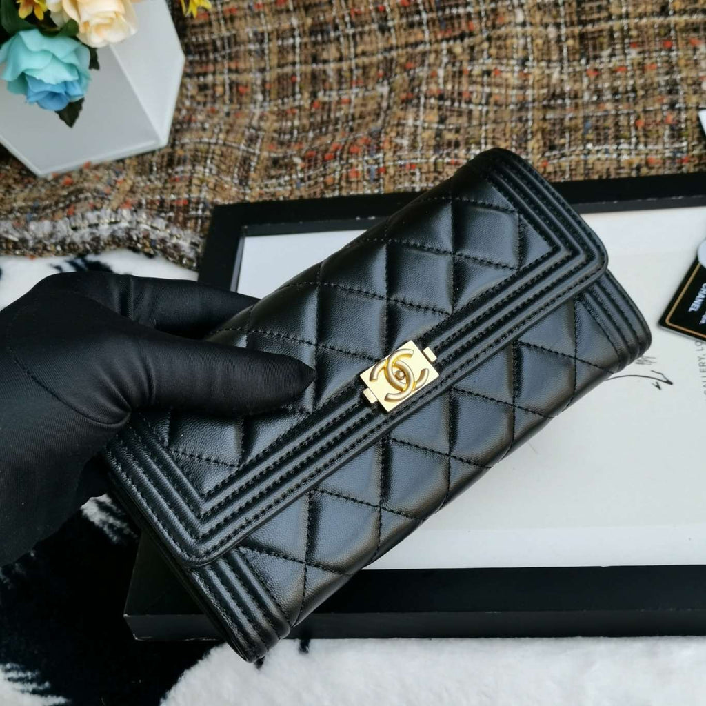 chanel-boy-long-flap-wallet-lambskin-copy ohter