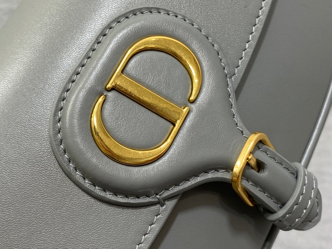 dior-bobby-east-west-bag-grey Crossbody