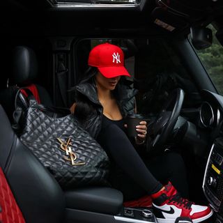 saint-laurent-icare-maxi-shopping-bag-in-quilted-lambskin Tote