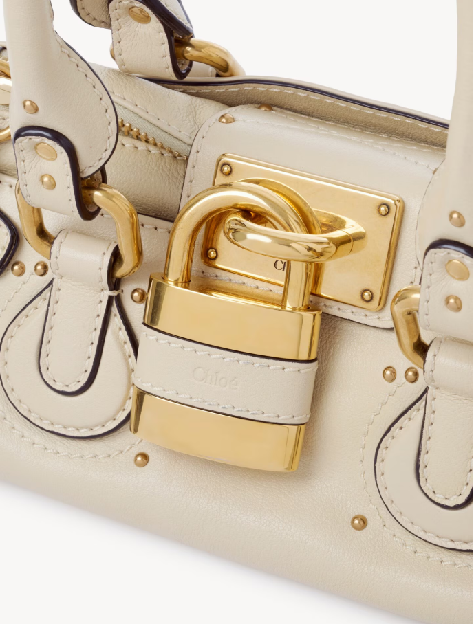 chloe-small-paddington-bag-in-grained-leather Handle