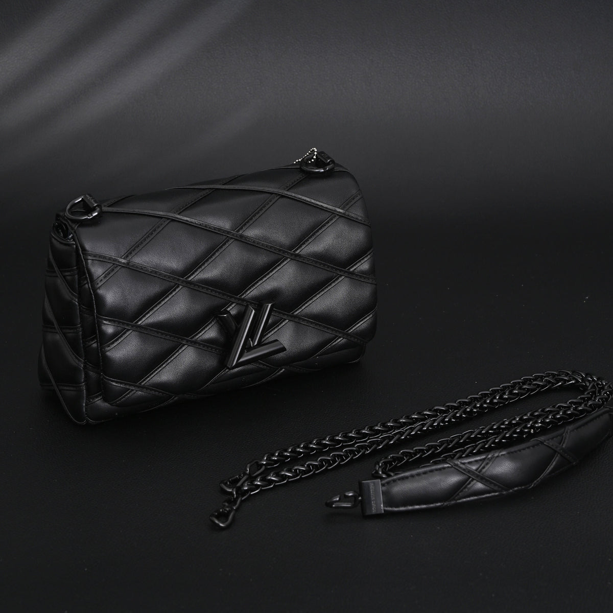 louis-vuitton-go-14-mm-quilted-leather-chain-shoulder-bag-black Shoulder