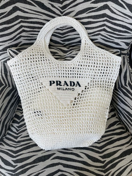 prada-raffia-tote-bag-white Tote