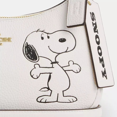 peanuts-teri-snoopy-shoulder-bag Shoulder