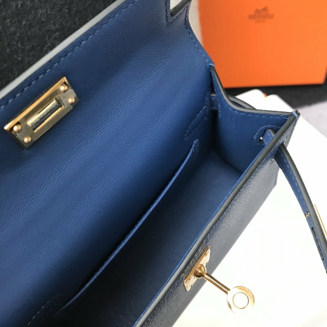 hermes-handle-bag-19cm-blue Handle