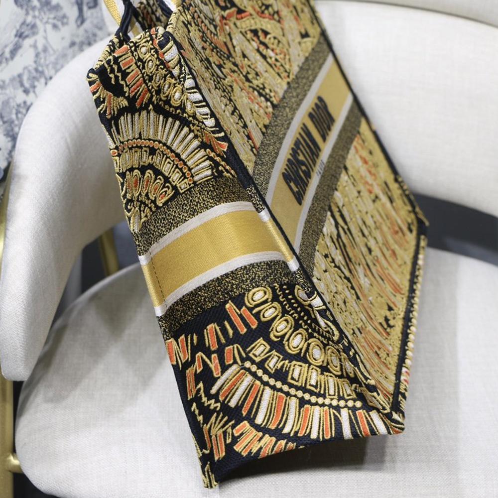 dior-book-tote-5 Tote