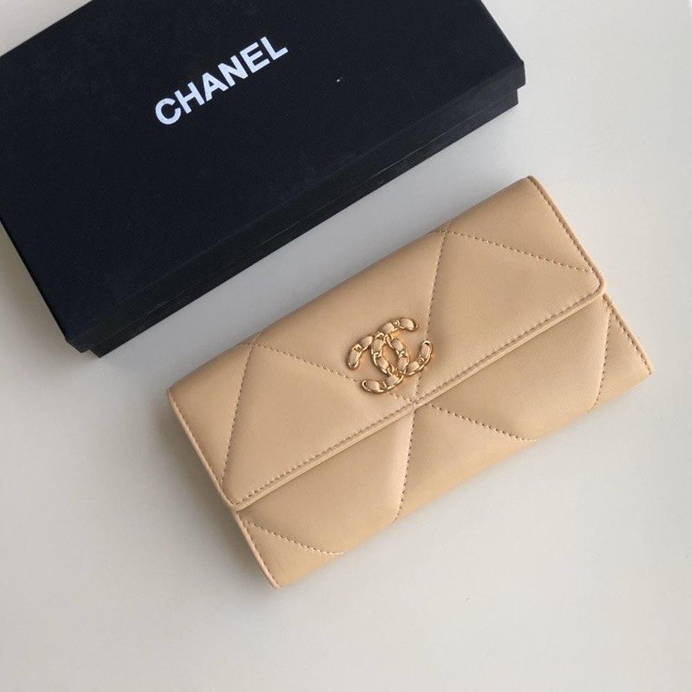 chanel-19-quilted-flap-wallet-long-goatskin-copy ohter