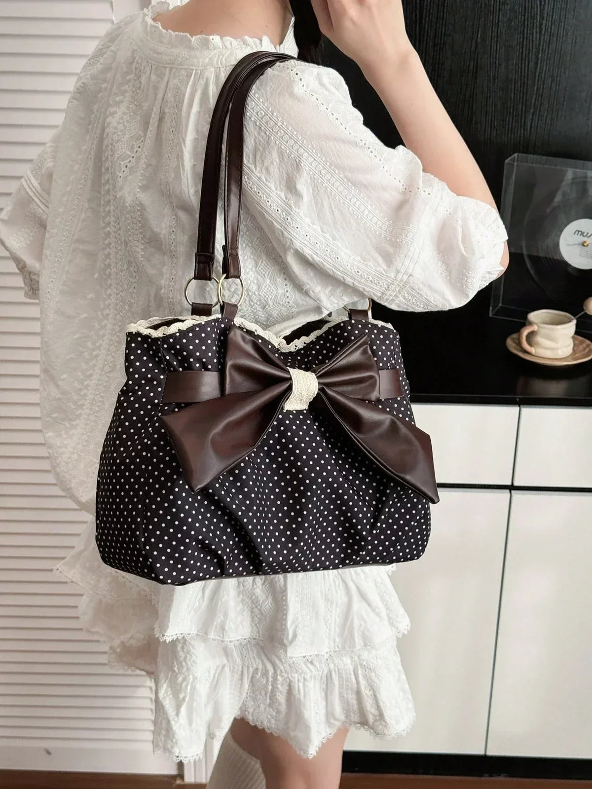 large-polka-dot-ruffle-tote-bag Tote