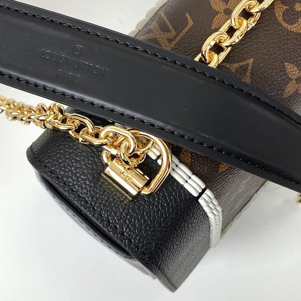 twist-mm Crossbody