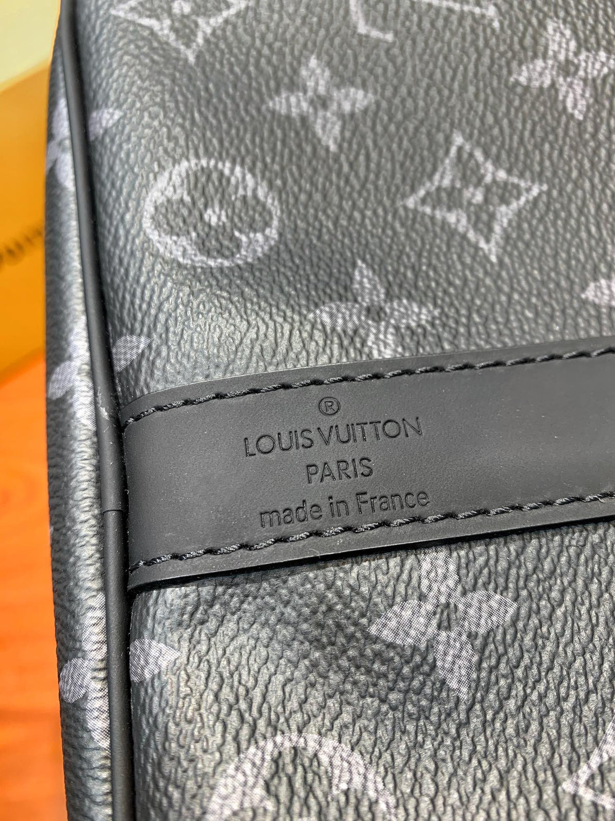 louis-vuitton-lv-keepall-travel-bag-multi-sizes Handle