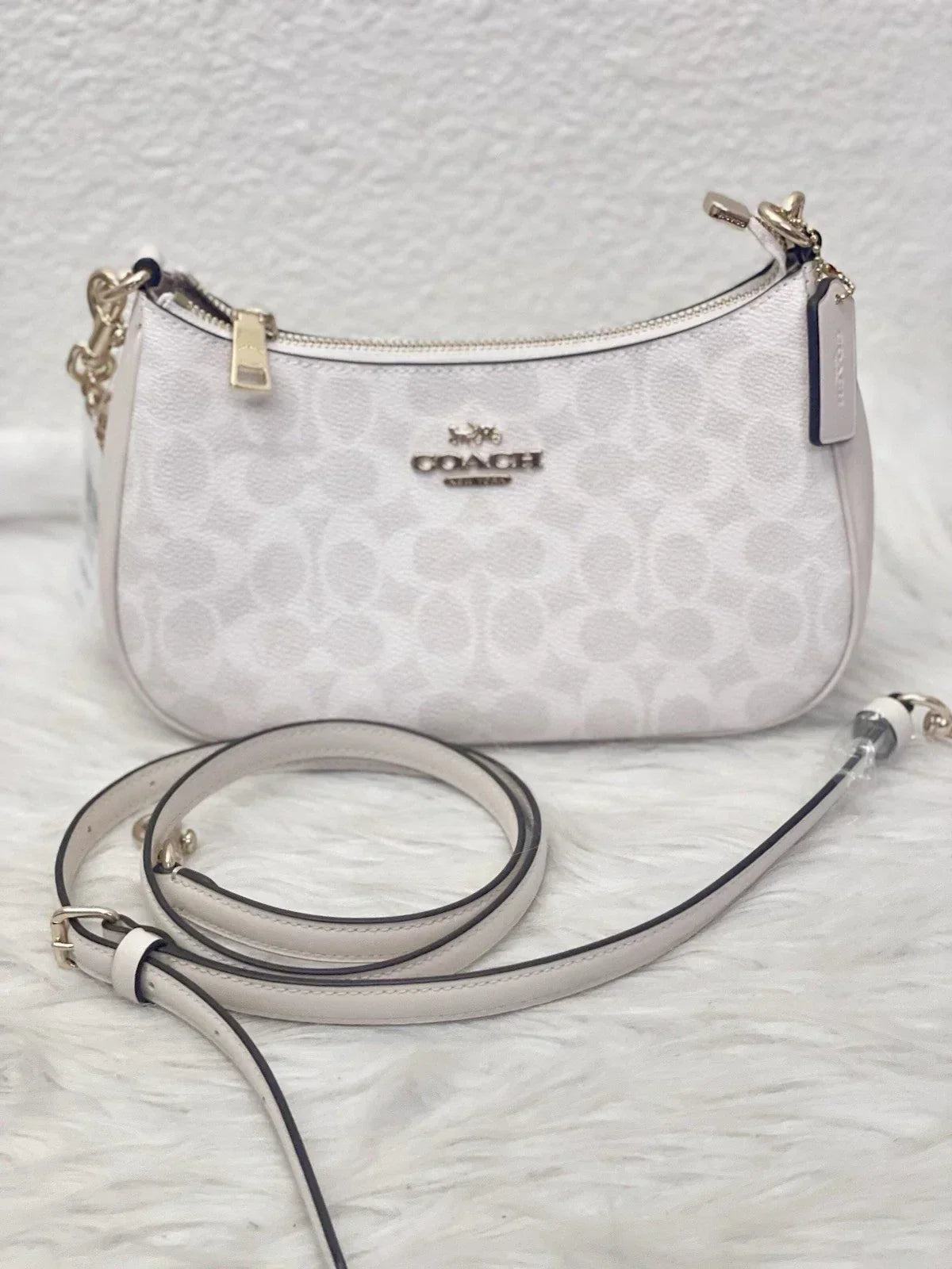 coach-women-s-teri-shoulder-bag-signature-canvas Shoulder