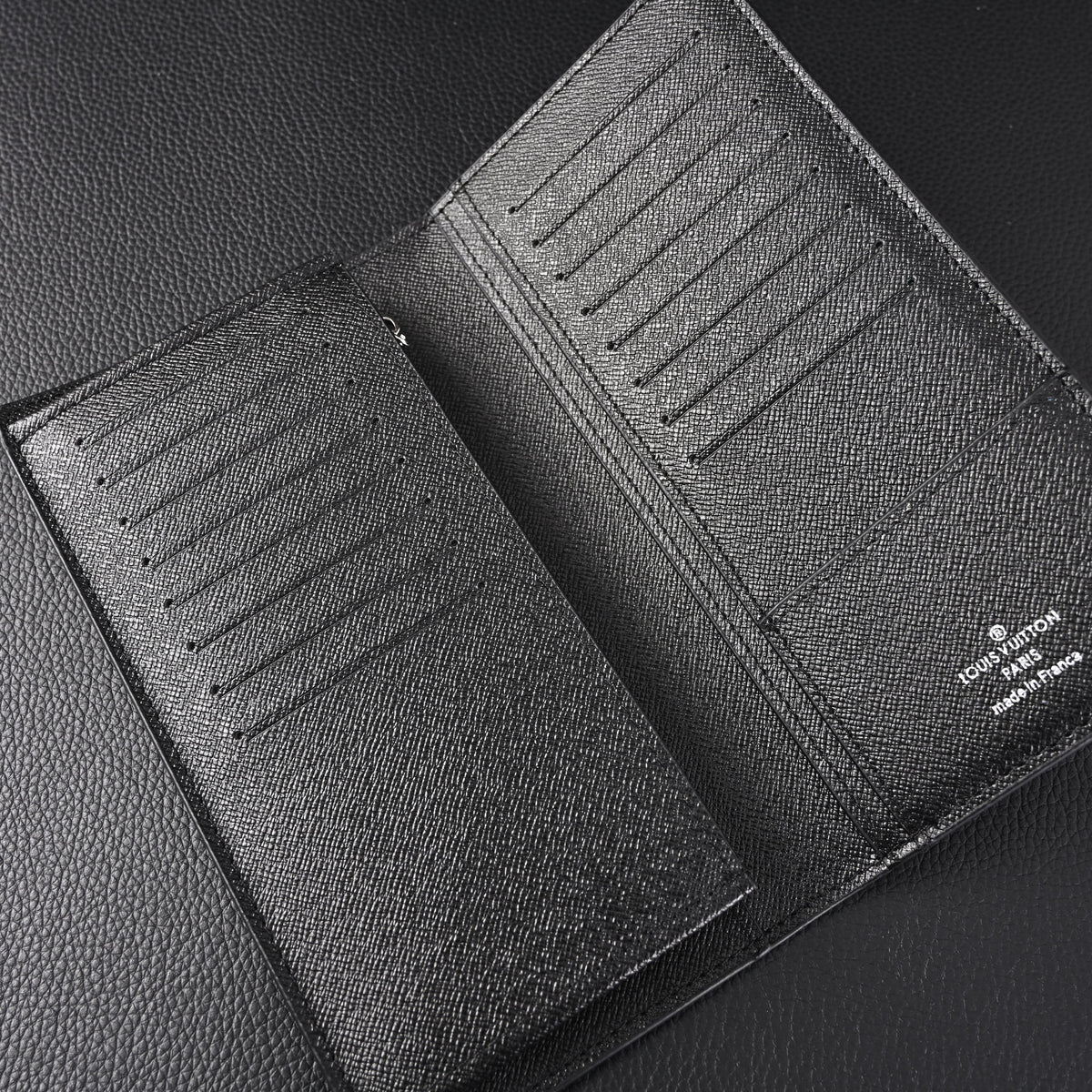 louis-vuitton-brazza-wallet-damier-graphite-canvas-long-bifold-n62665 ohter