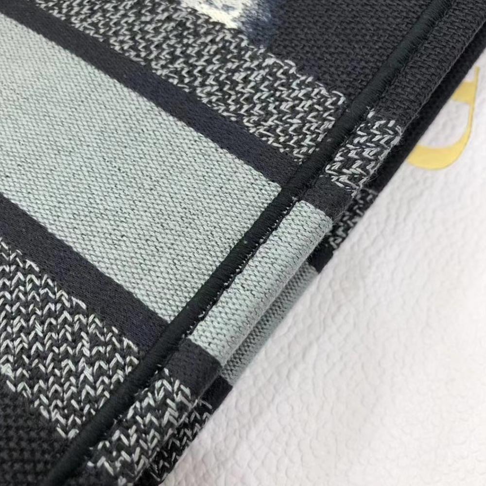 dior-book-tote Tote