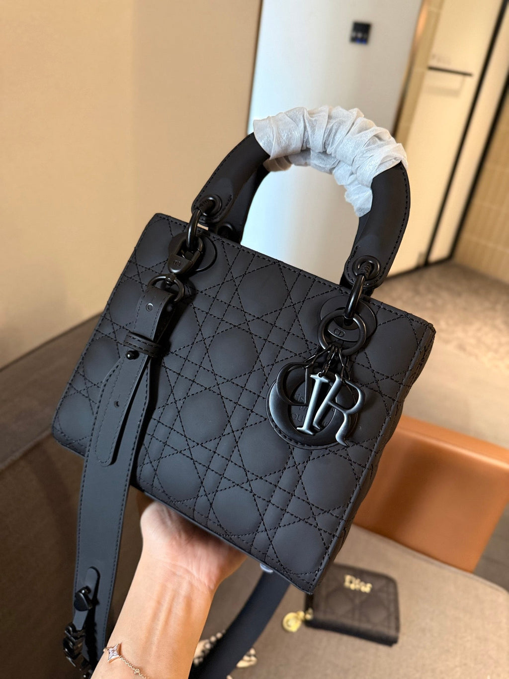 serenityll-181940-luxury-bags-20cm Handle
