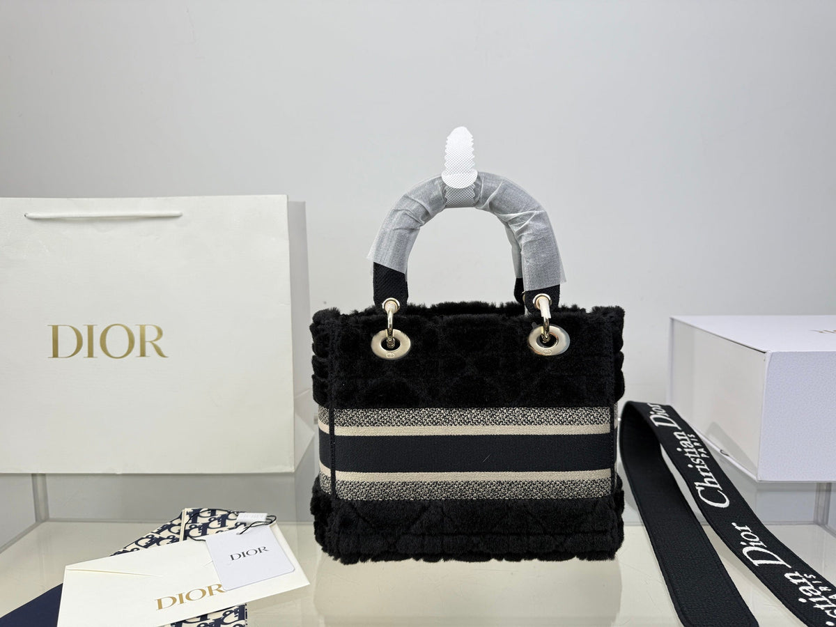 serenityll-181941-luxury-bags-24-20cm Handle