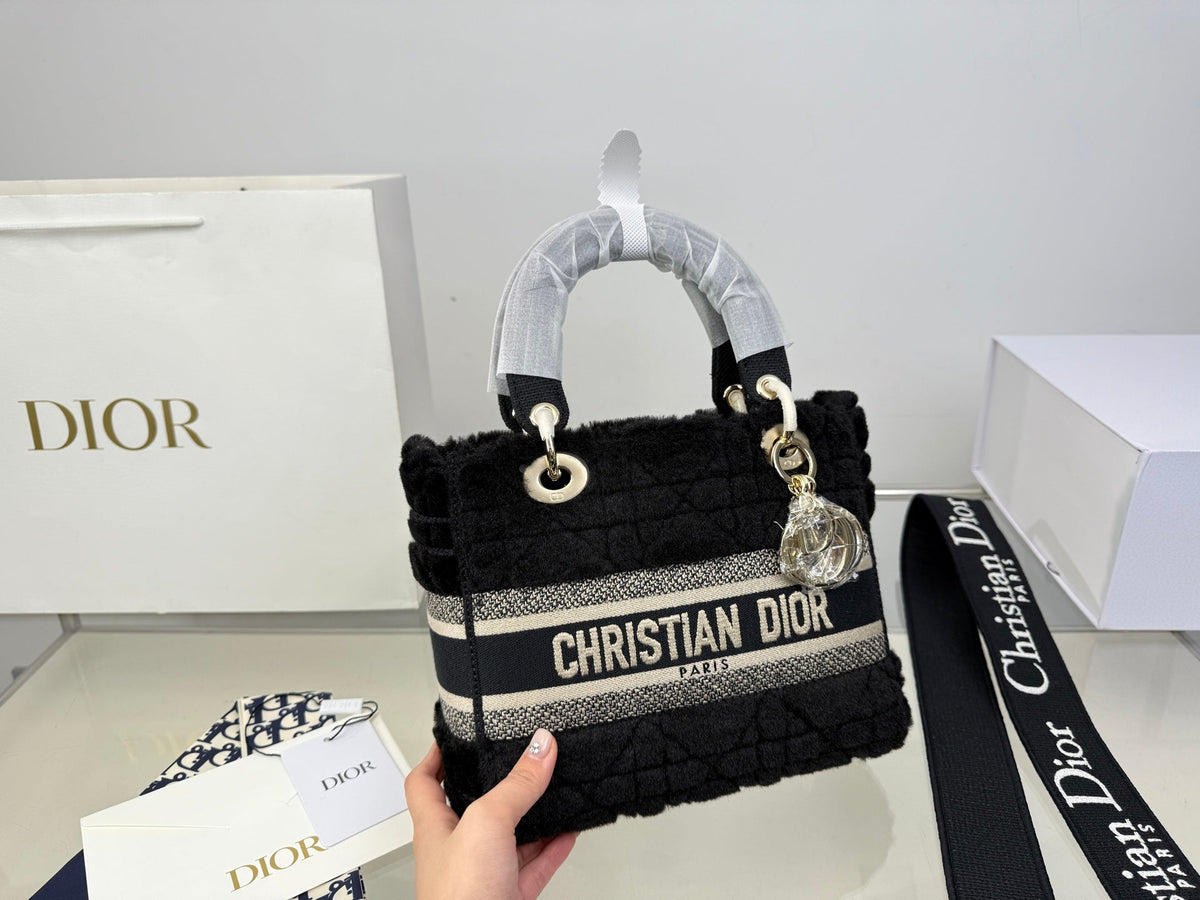 serenityll-181941-luxury-bags-24-20cm Handle