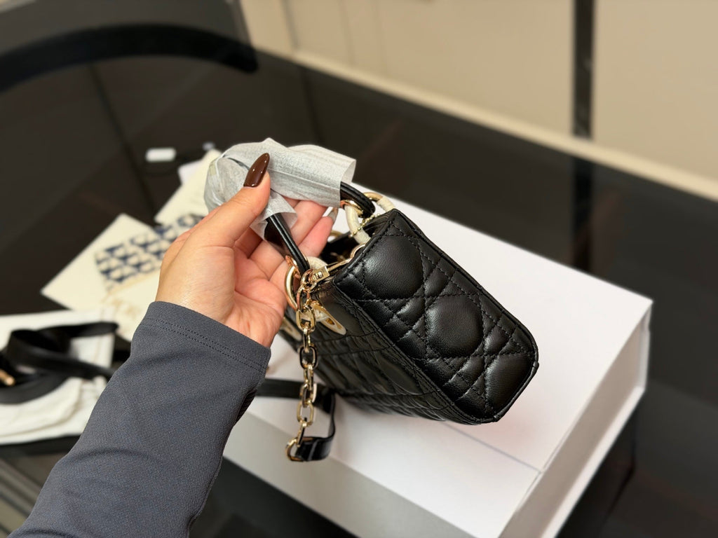 serenityll-181943-luxury-bags-22cm Handle