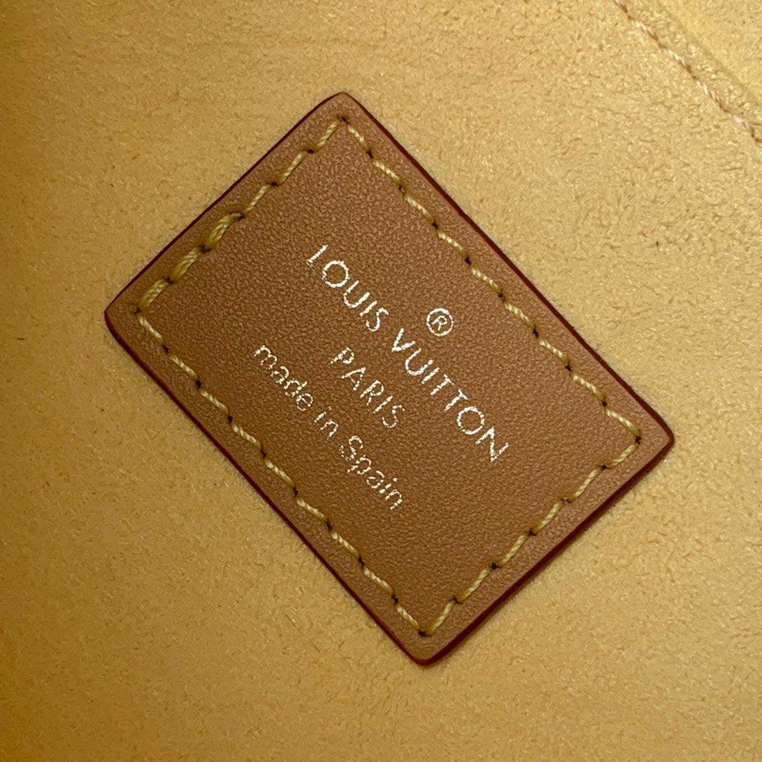 mini-dauphine-1 Crossbody