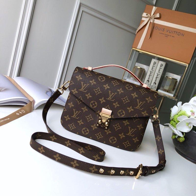 louis-vuitton-pochette-metis Crossbody