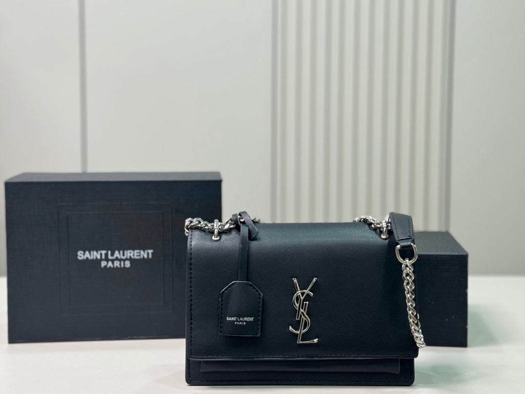 saint-laurent-sunset-medium-monogram-ysl-crossbody-bag Crossbody