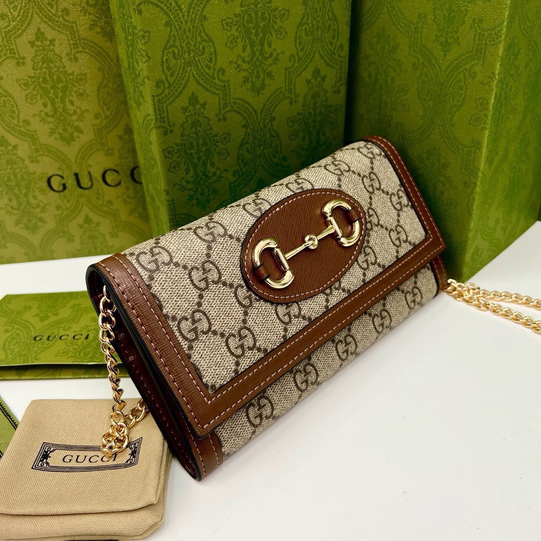 gucci-brown-saddle-buckle-handbag-19x10-5x3-5cm Crossbody