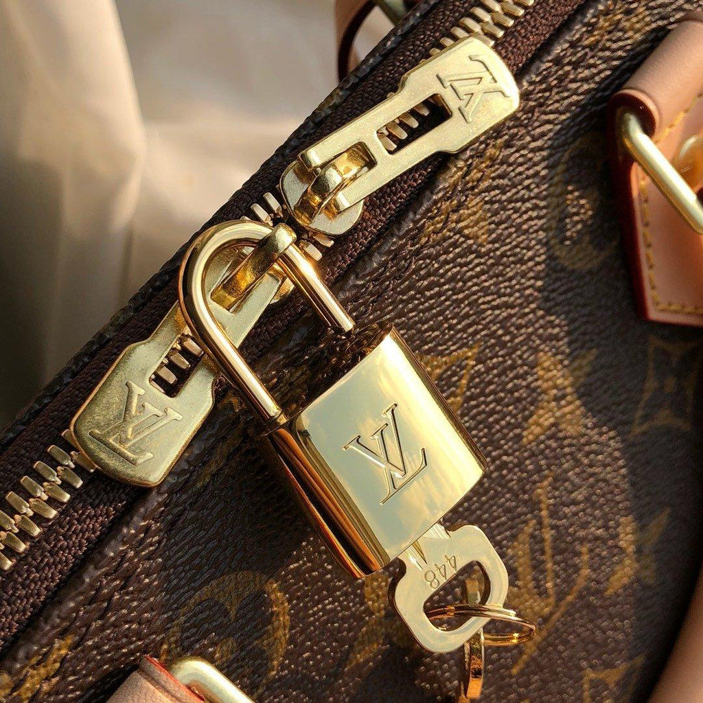 louis-vuitton-alma-bb-monogram Crossbody