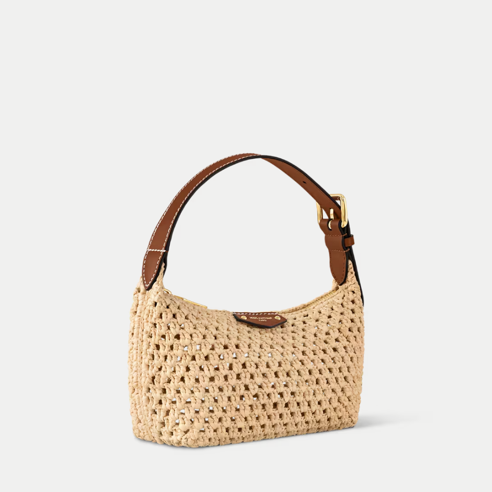 lv-hills-pochette Handle