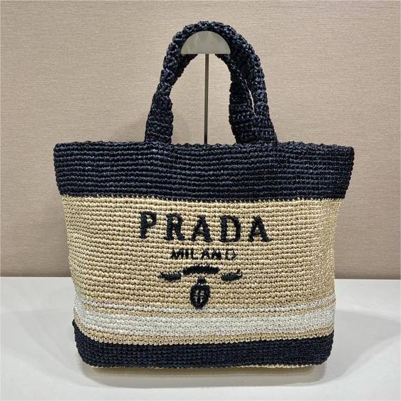 prada-raffia-bag Tote