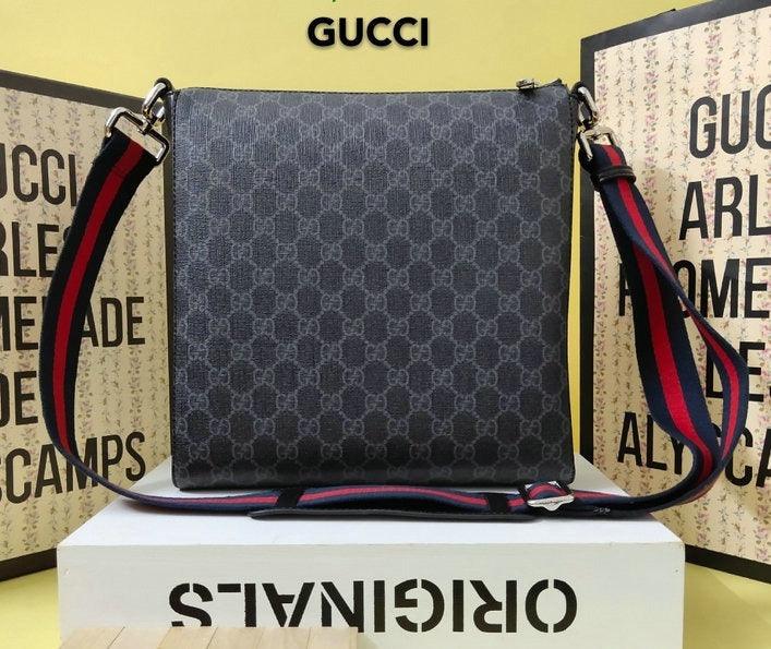 gucci-polyurethane-messenger-bag Crossbody