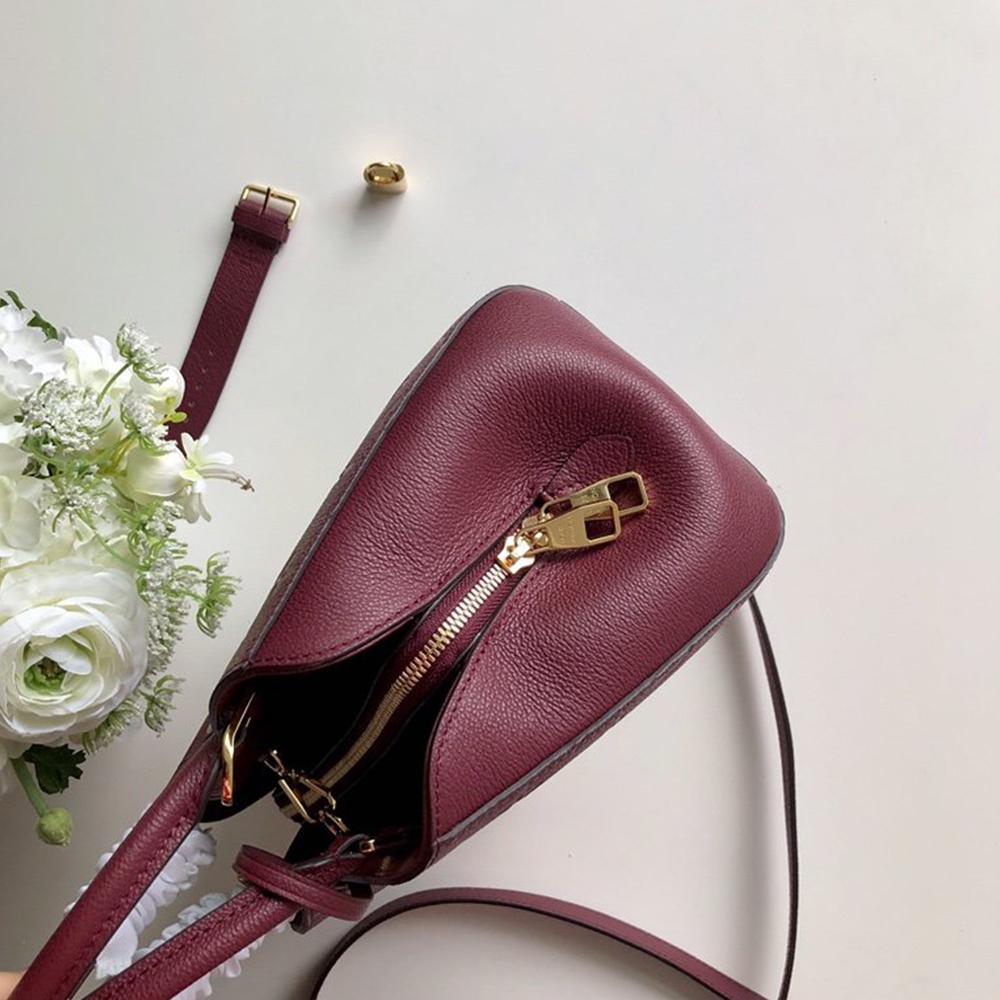 montaigne-mm-4 Handle
