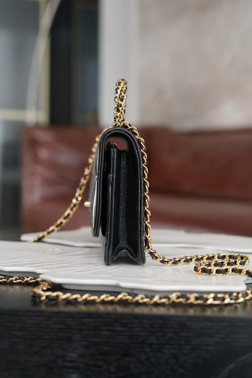 chanel-24b-woc-top-handle-in-black-shiny-lambskin-ghw Handle