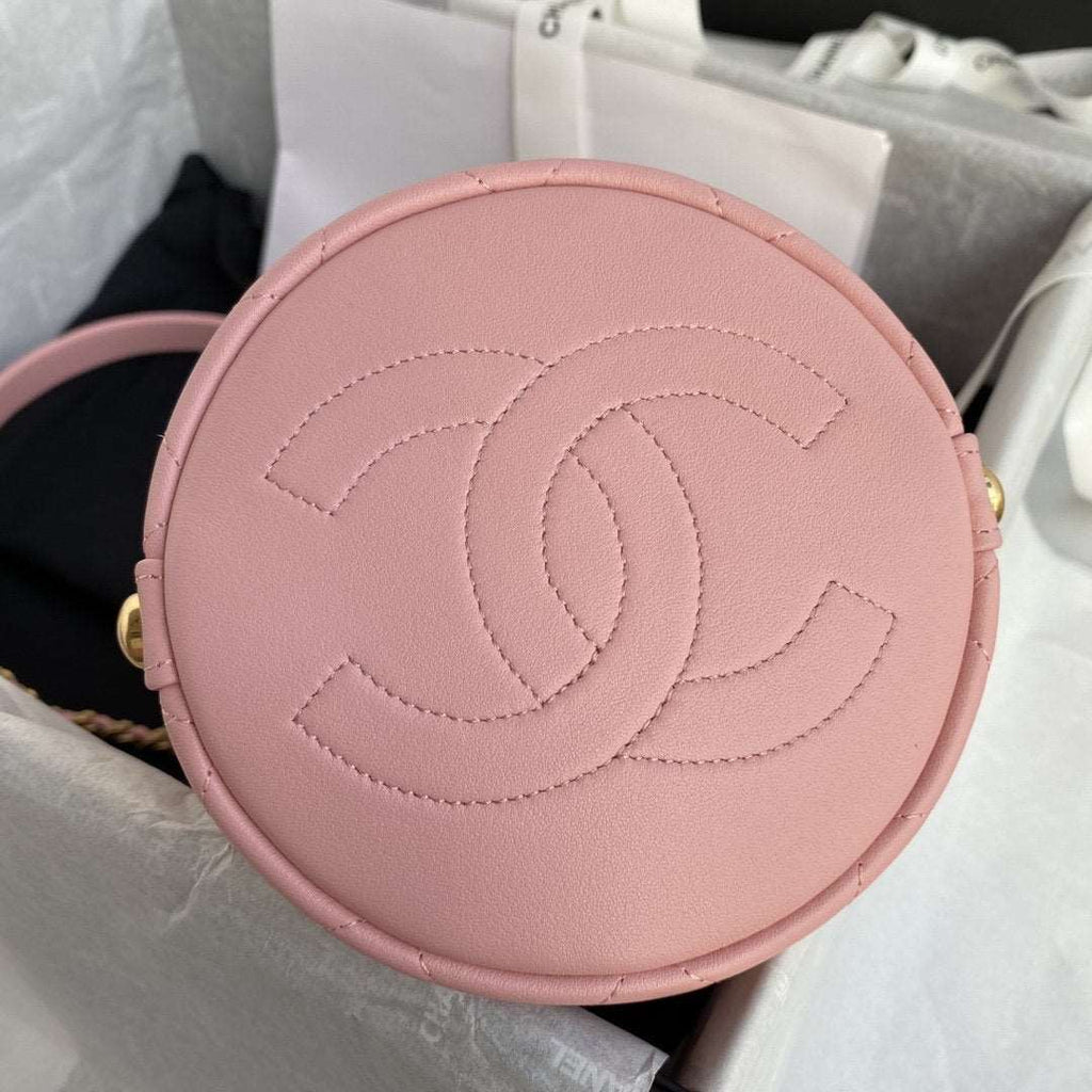 chanel-2020-tweed-soul-bucket-bag-pink-copy Handle