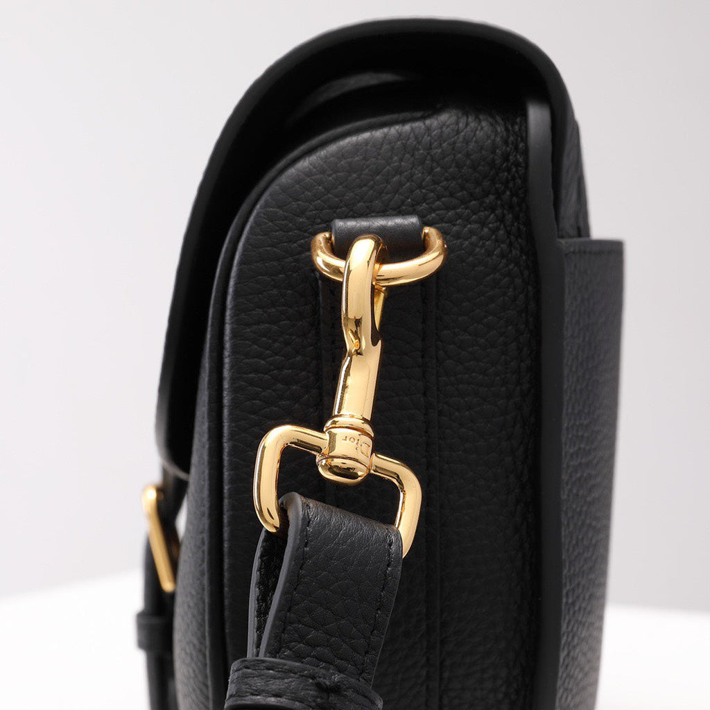 dior-medium-bobby-bag-black-m9319-size-22x6x17-cm Crossbody