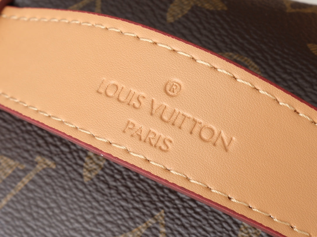 lv-rush-bumbag-monogram Shoulder