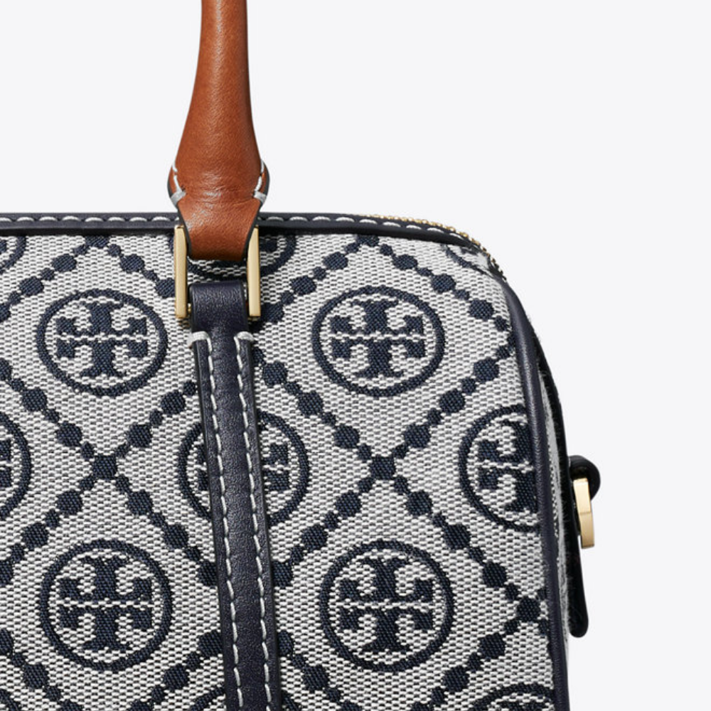t-monogram-mini-barrel-bag Handle