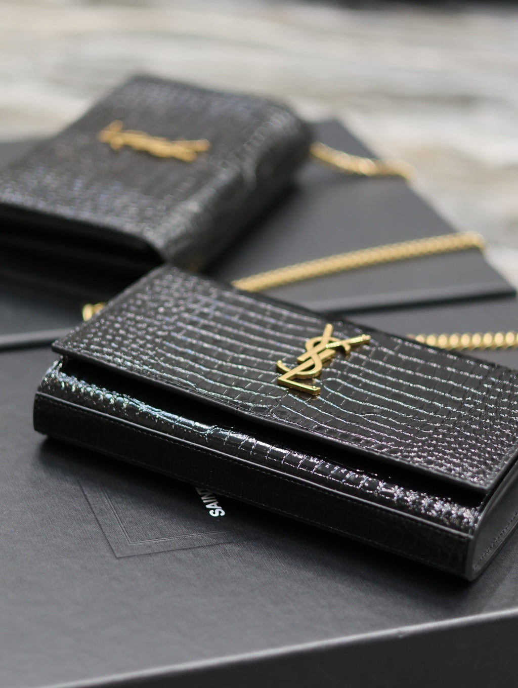 ysl-kate-croc-embossed-black-gold-hardware-23x14x3cm Crossbody