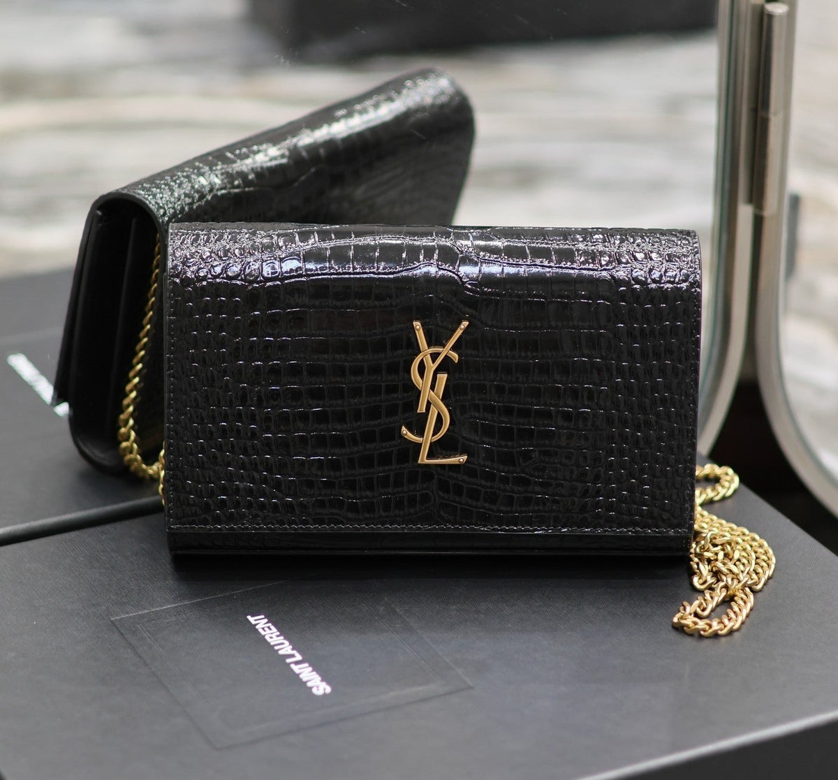 ysl-kate-croc-embossed-black-gold-hardware-23x14x3cm Crossbody