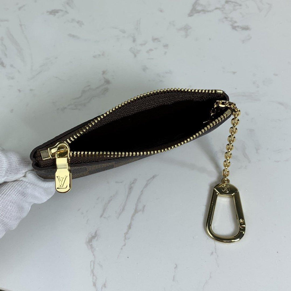 louis-vuitton-wallet-25 ohter