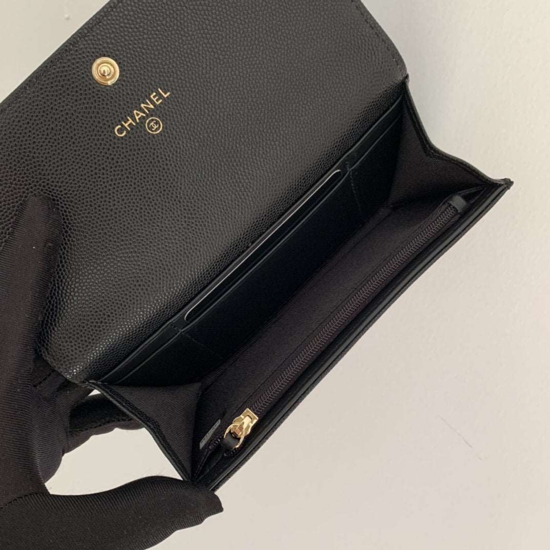 chanel-caviar-quilted-gusset-flap-wallet-copy ohter