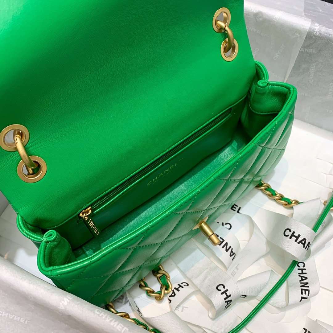 copy-chanel-flap-bag-with-handle Handle