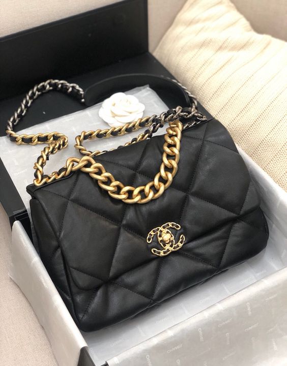 chanel-19-bag-30cm Shoulder