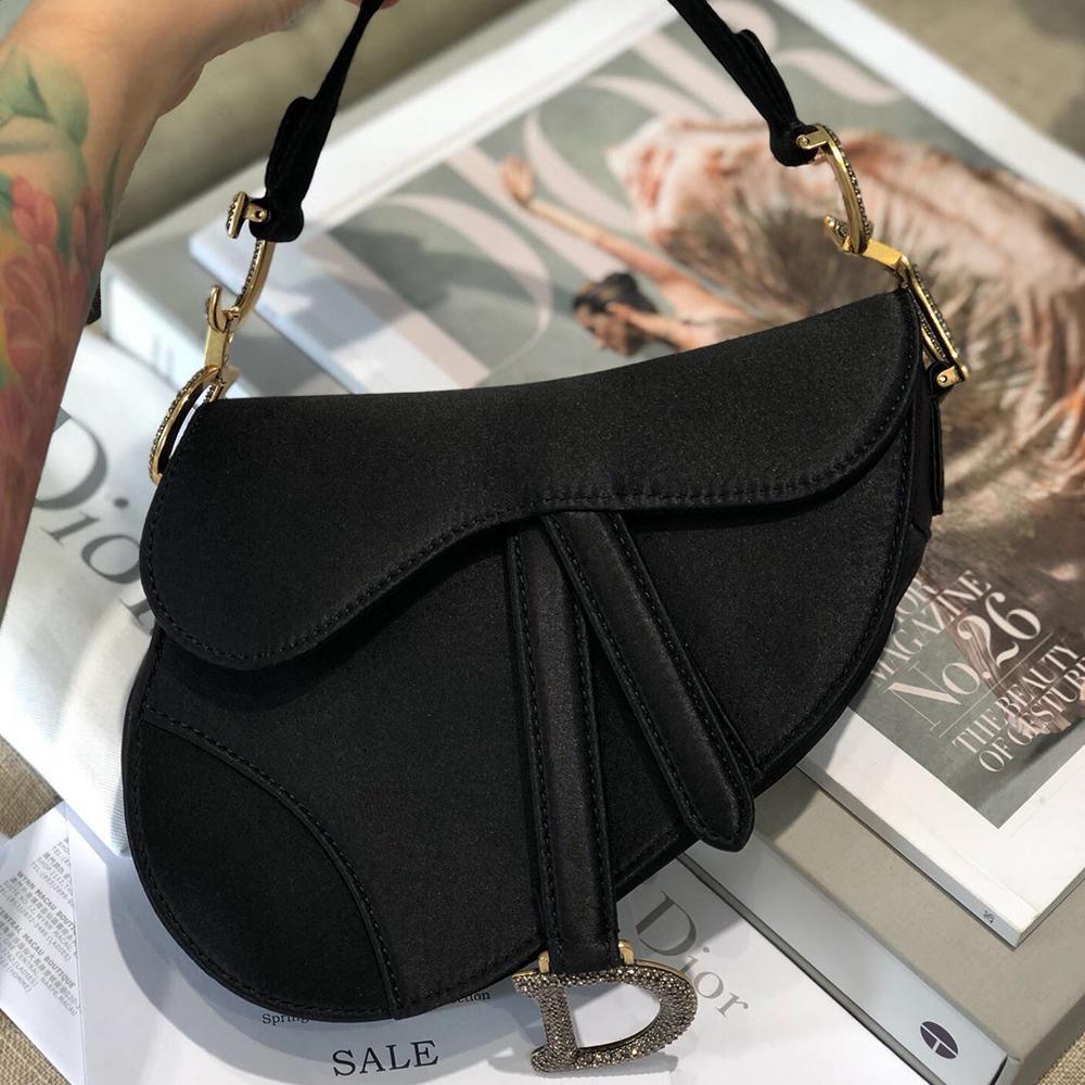 saddle-bag-4 Shoulder