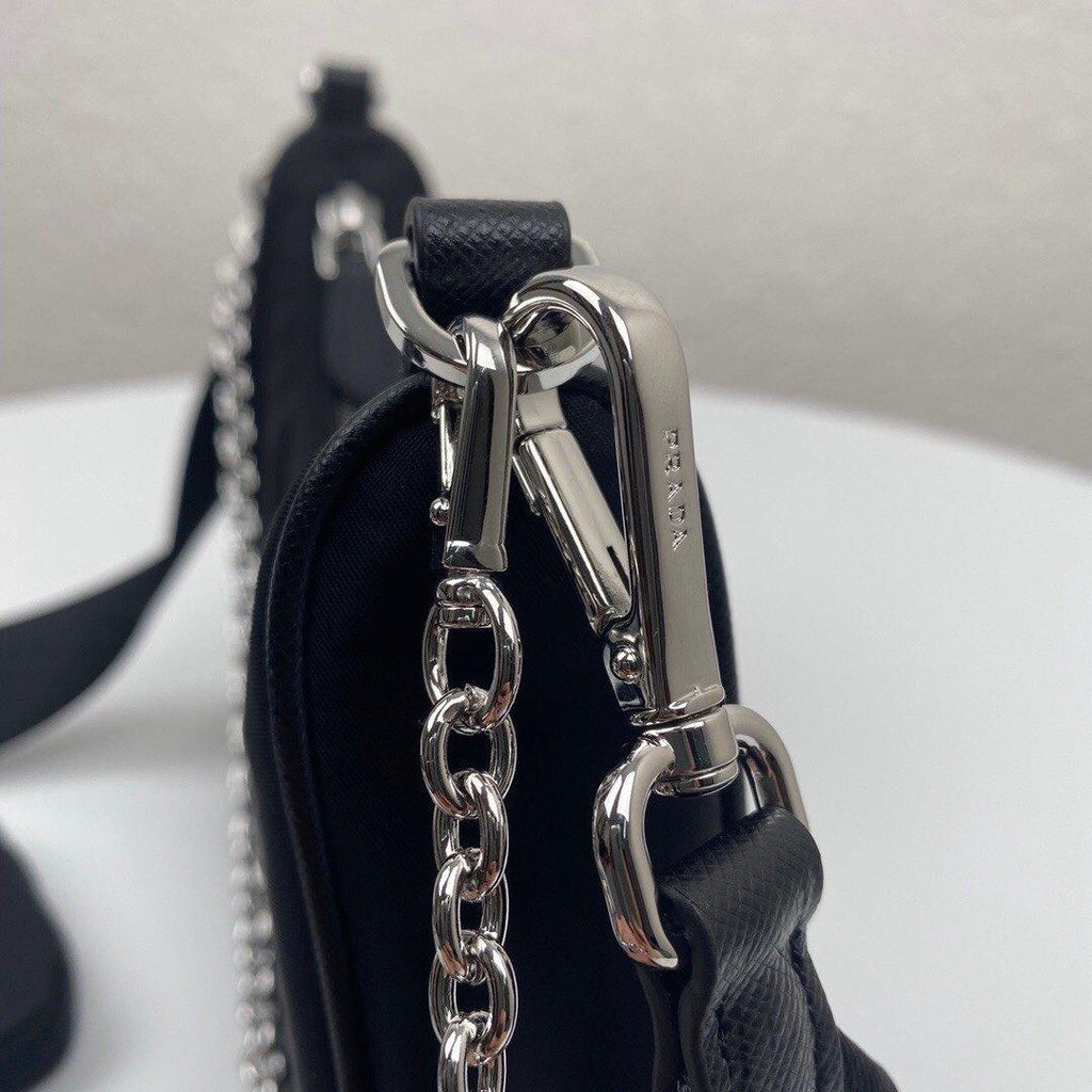 prada-re-edition-2005-nylon-bag-7 Crossbody