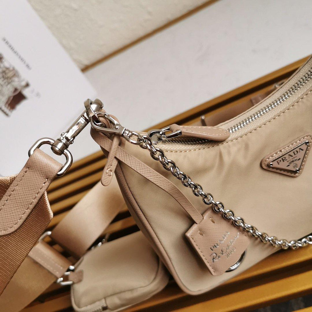 prada-re-edition-2005-nylon-bag-10 Crossbody