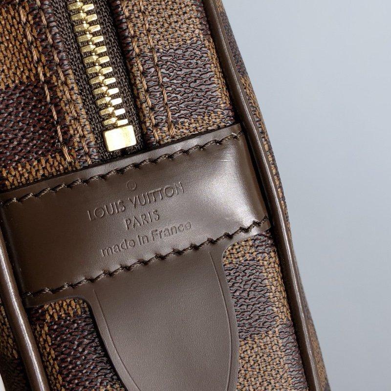 louis-vuitton-bag-3 Handle