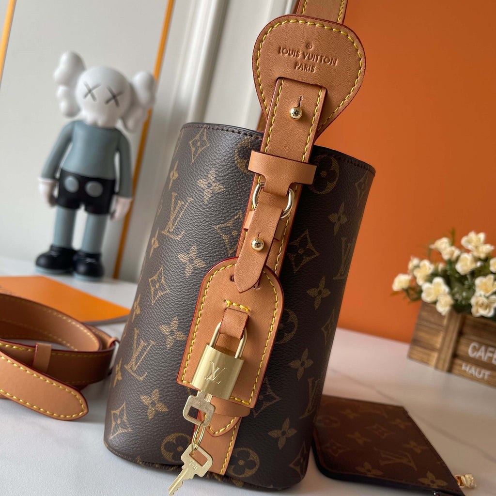 lv-x-all-in-bb-bag-monogram-canva Handle
