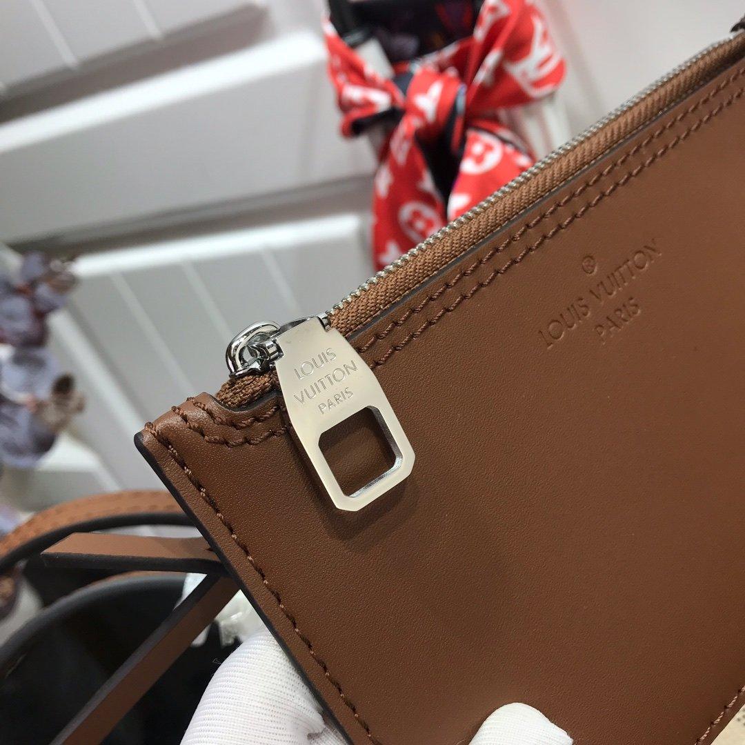 hina-pm-1 Tote