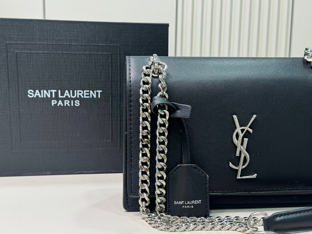 saint-laurent-sunset-medium-monogram-ysl-crossbody-bag Crossbody