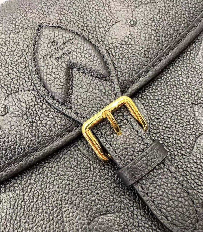 louis-vuitton-diane-monogram-empreinte-2 Shoulder