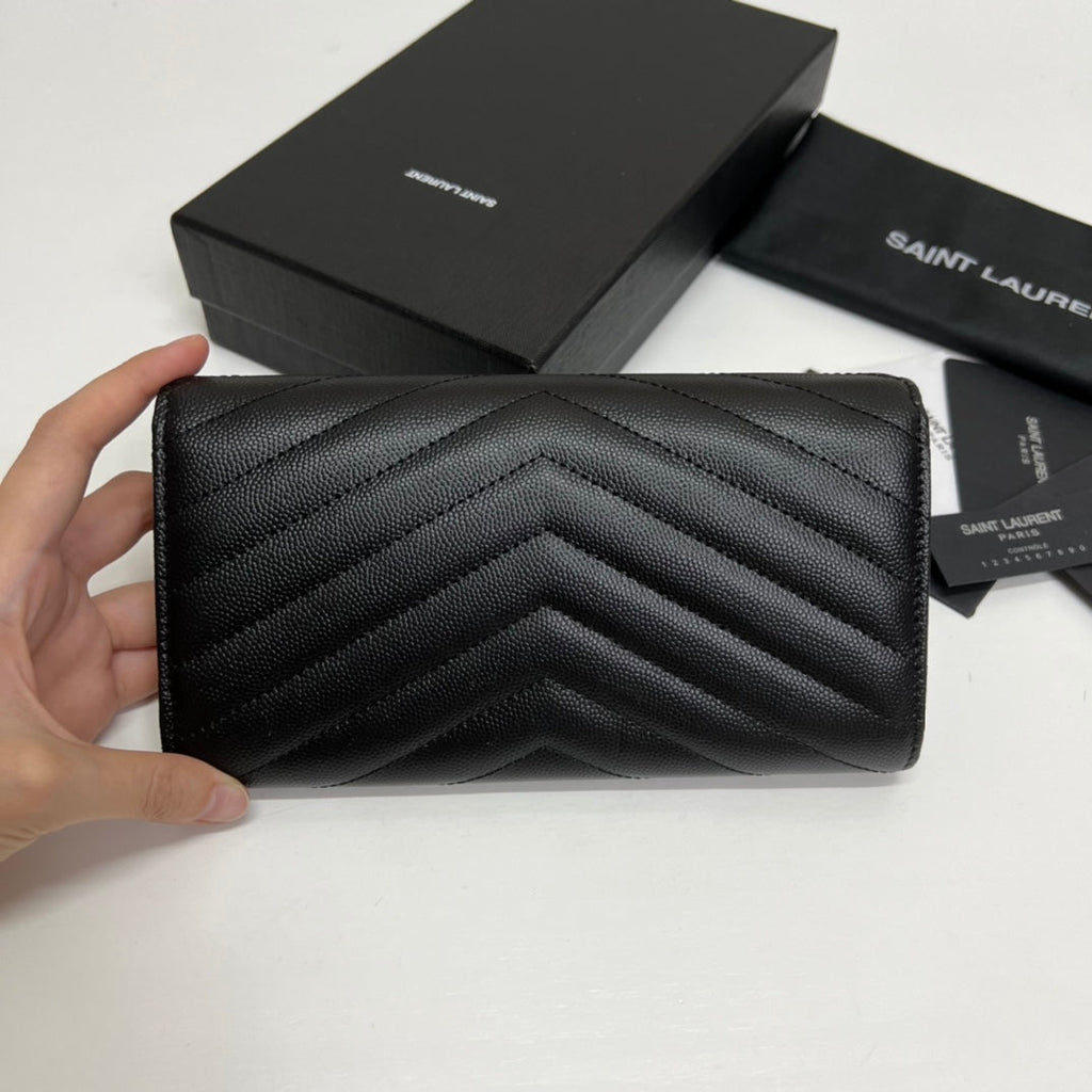 ysl-long-wallet-black-leather-gold-tone-10769-19cm Handle