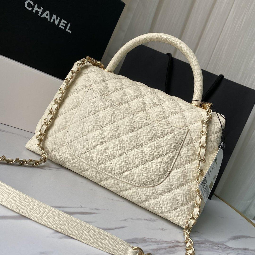 flap-bag-with-top-handle-1 Handle